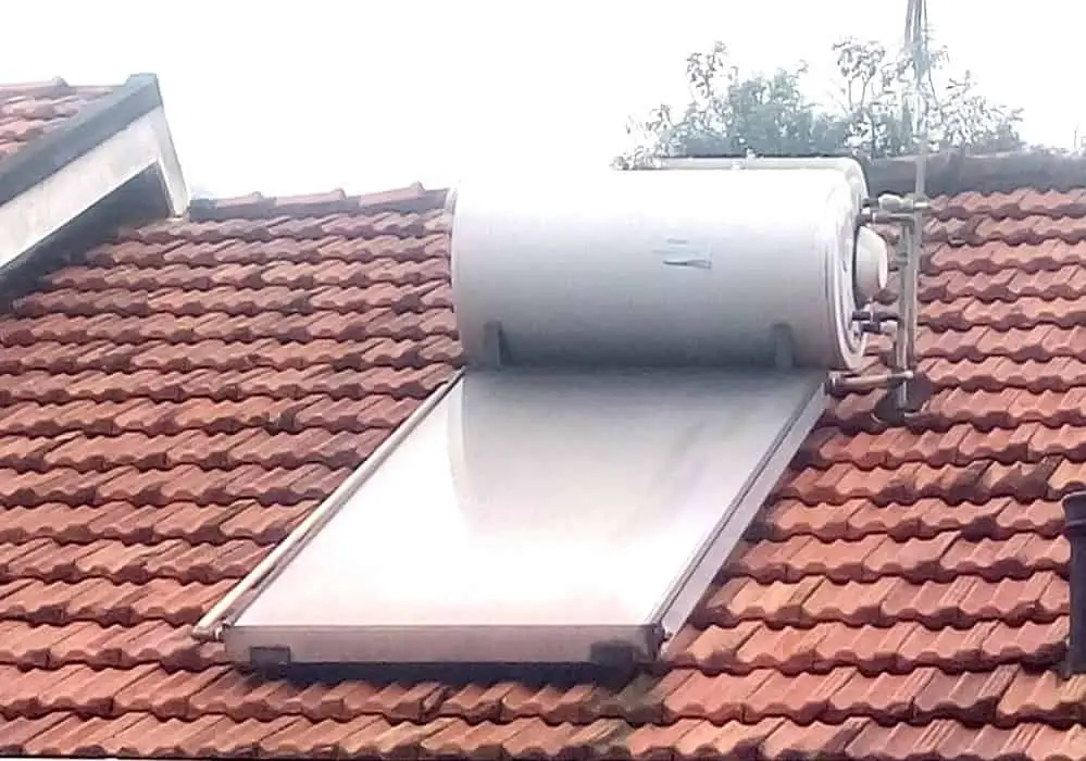 Solar water heater working well