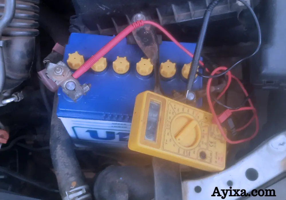 car battery voltage when car off